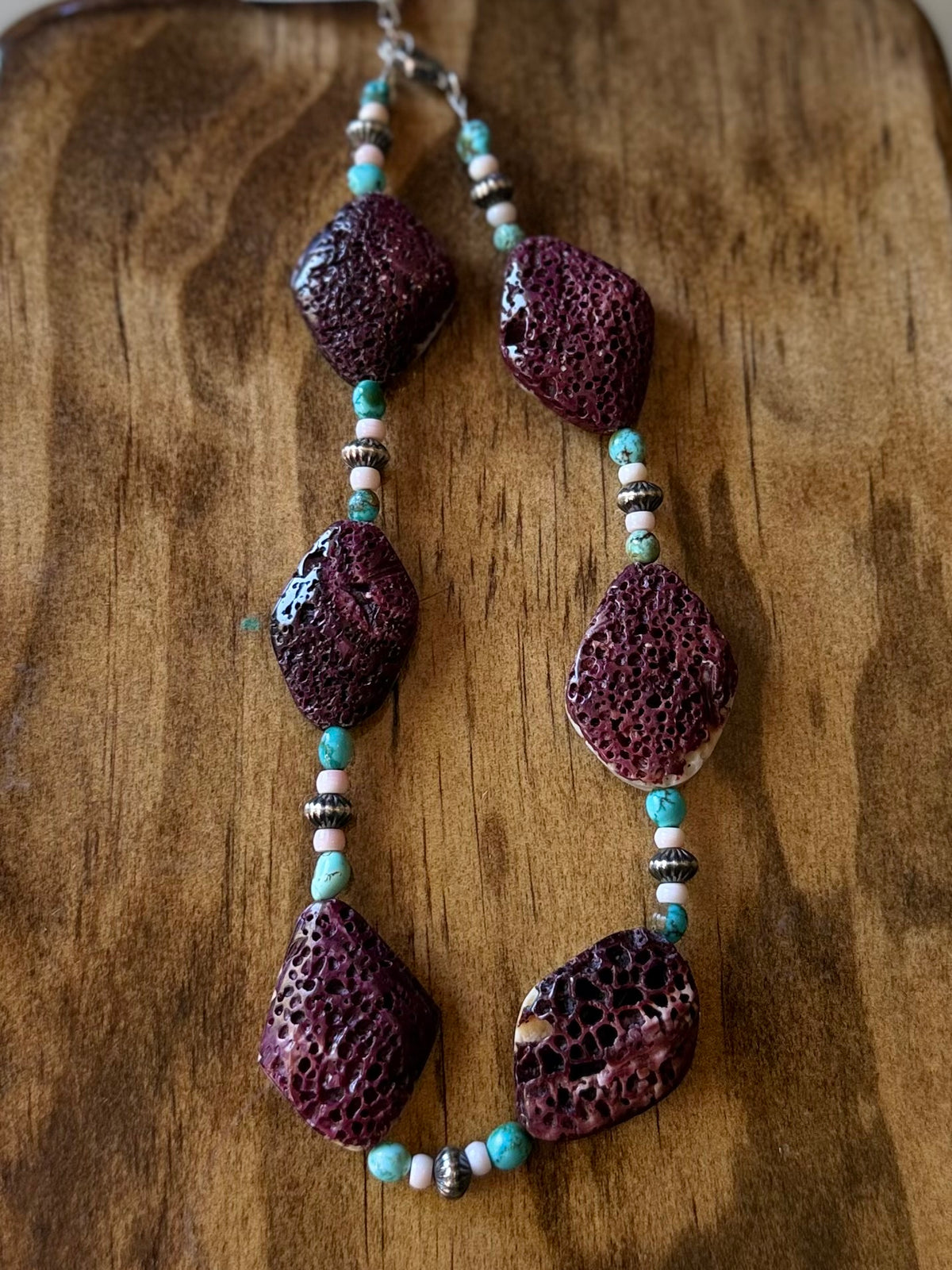Diva Choker