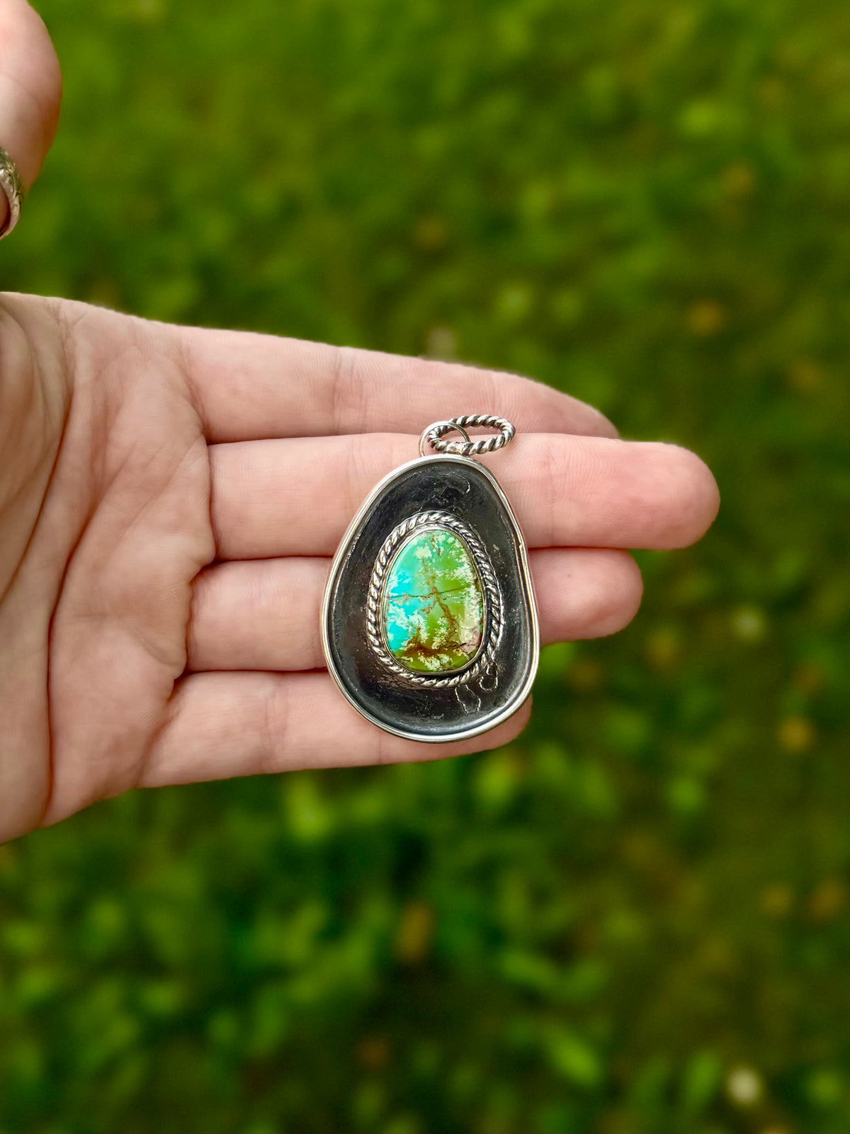 Pendentif en turquoise High Grade Pilot Mountain
