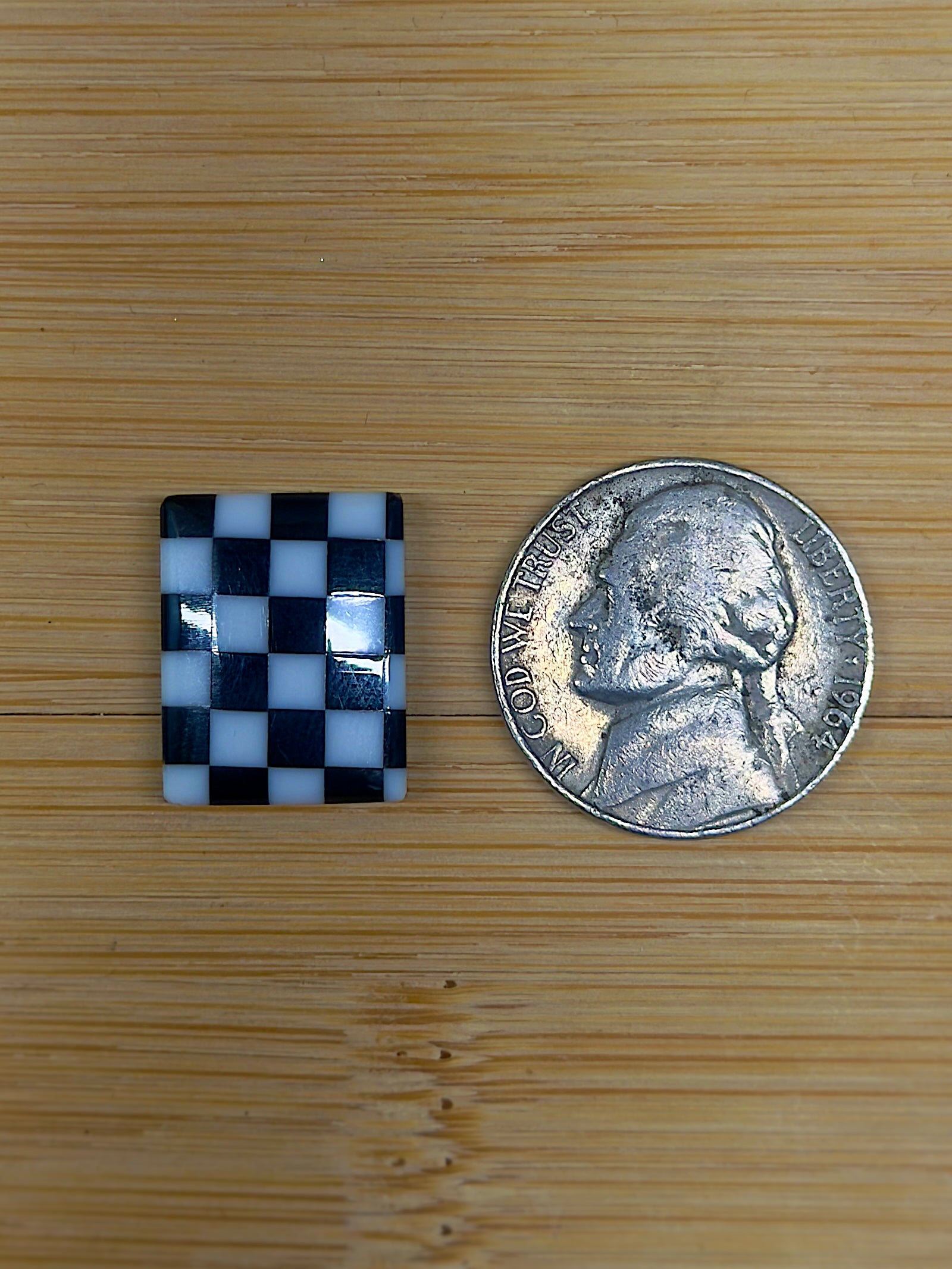 Checkered Cabochon