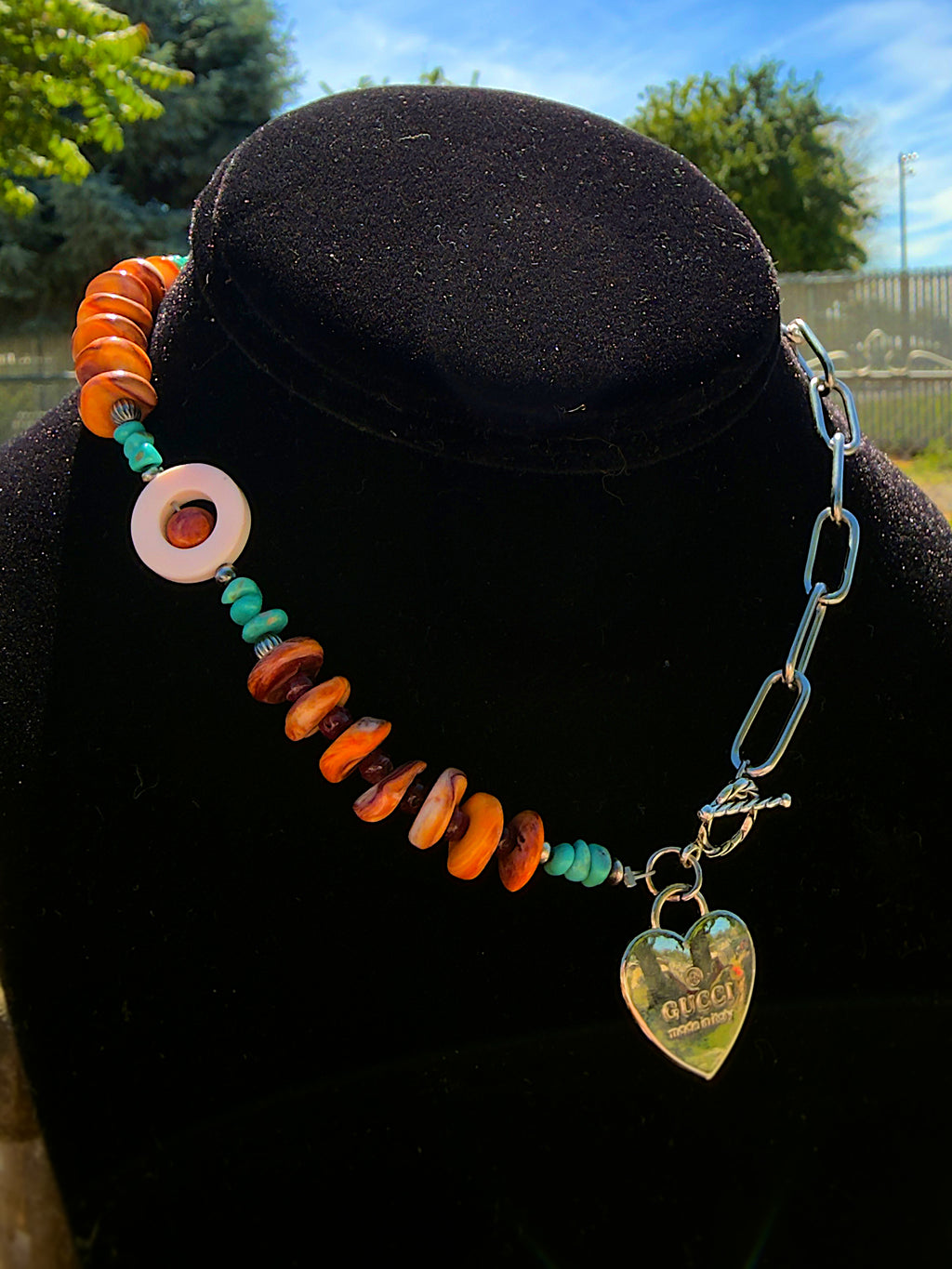 Gucci Heart Toggle Style Choker