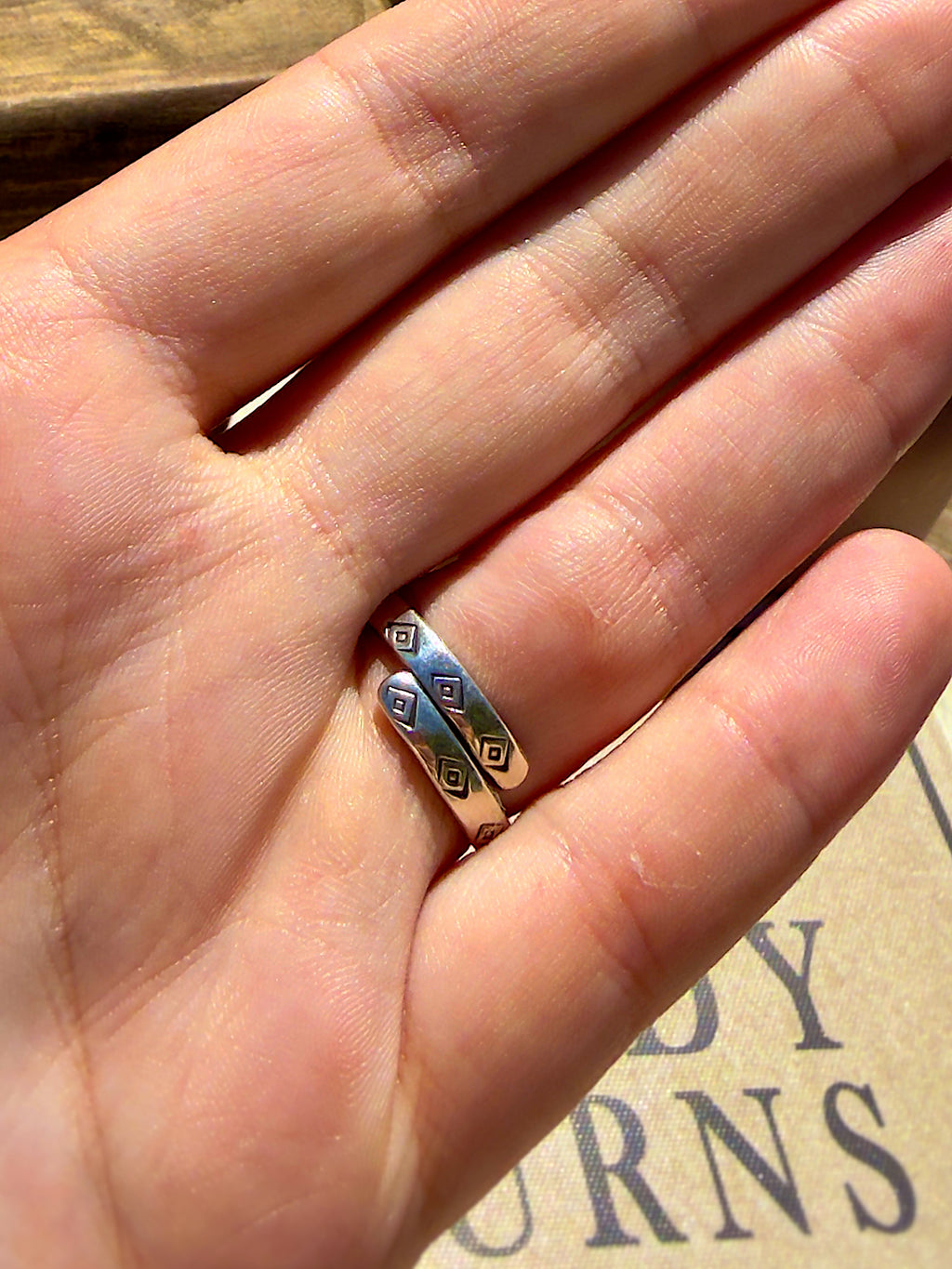 Pilot Mountain Turquoise Ring Adjustable ( Size 5.5 - 11 )