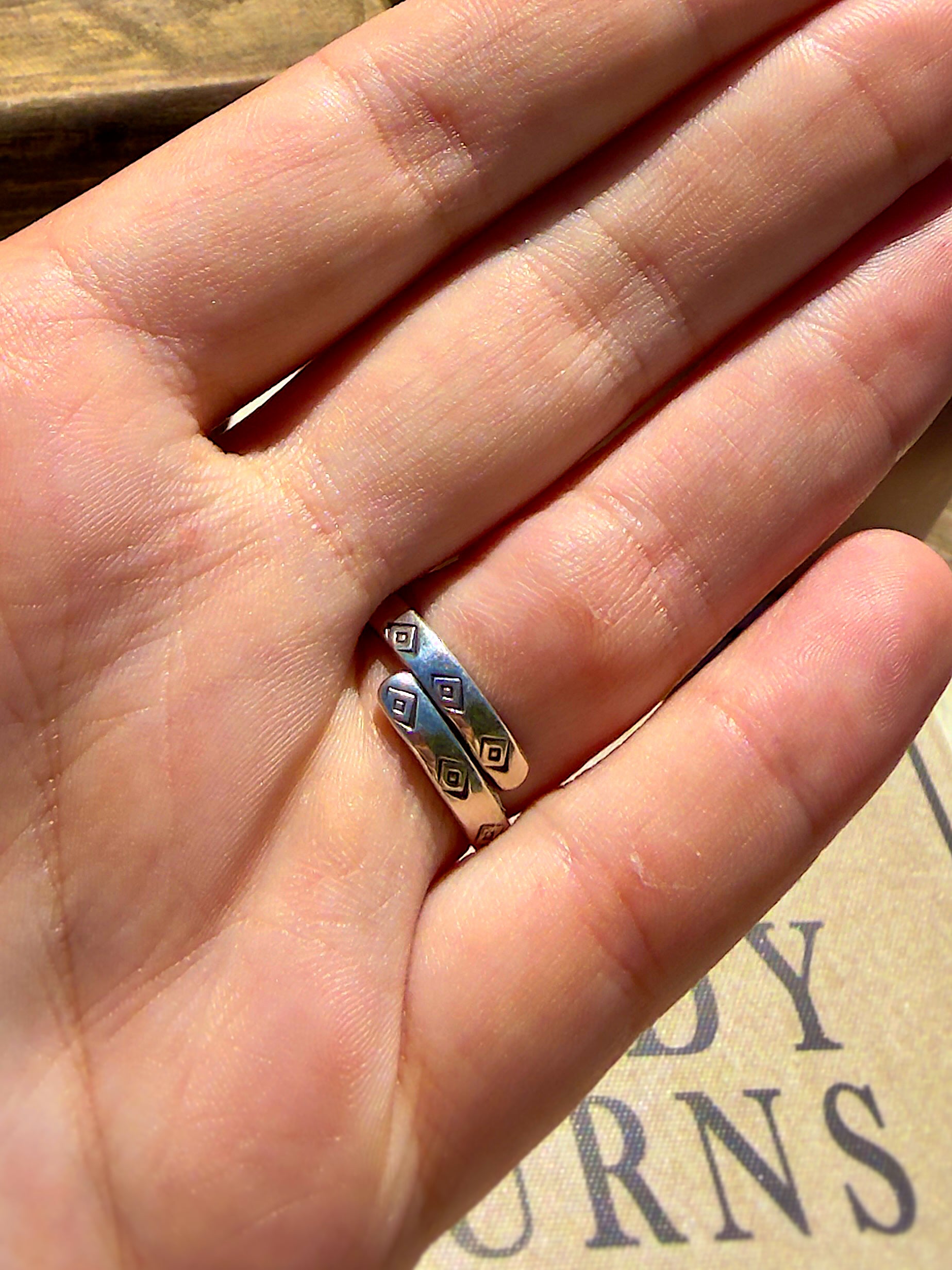 Pilot Mountain Turquoise Ring Adjustable ( Size 5.5 - 11 )