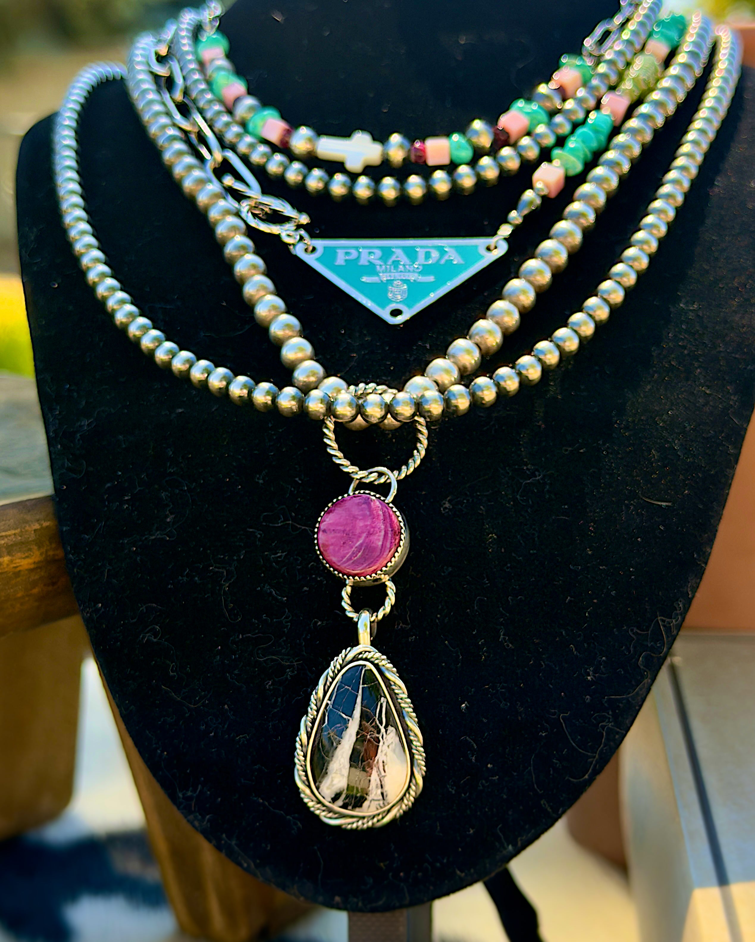 ‘Moxxi’ Pendant (Purple Spiny Oyster & White Buffalo)